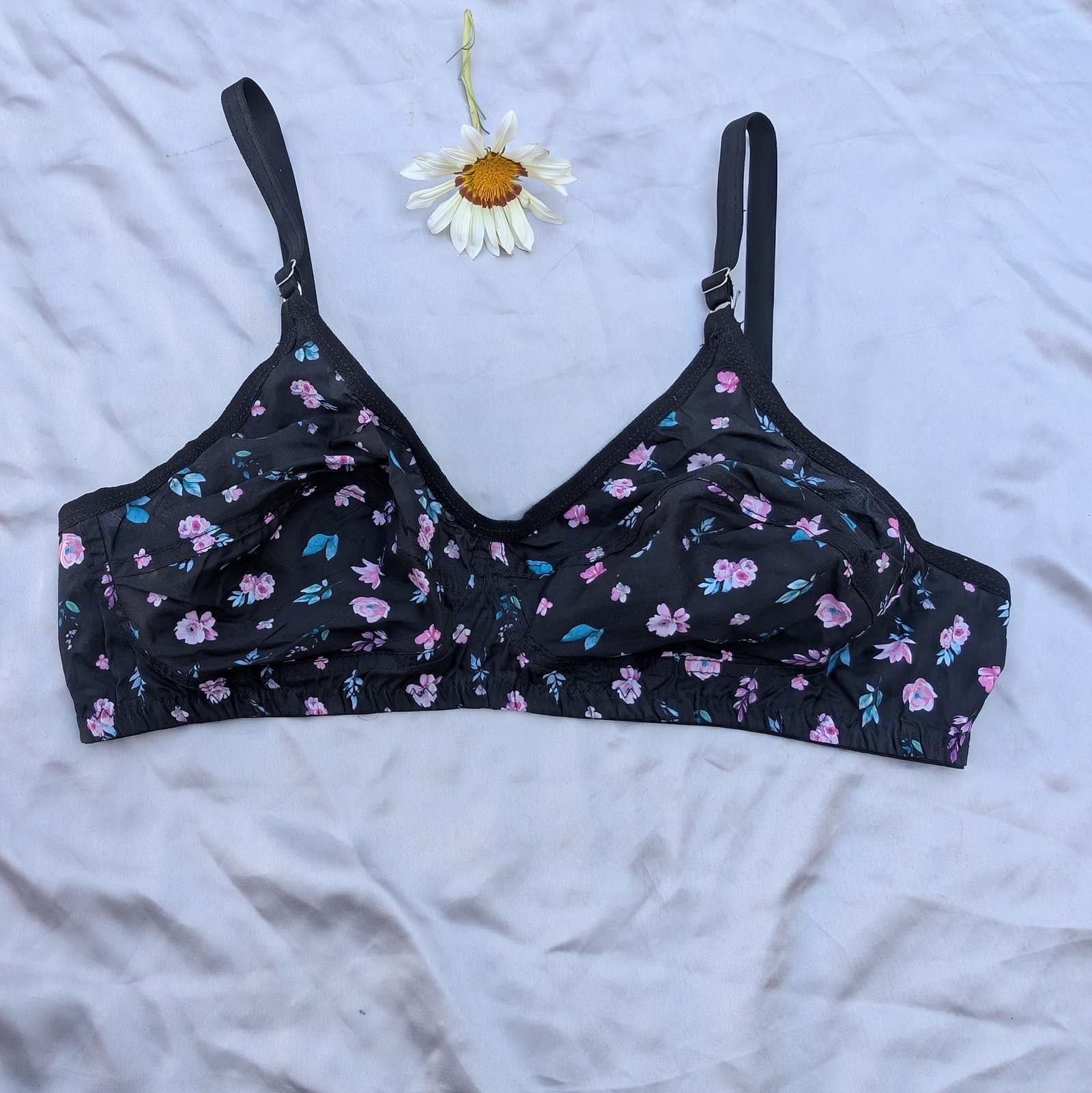 Different Printed Lawn Bra — view 9