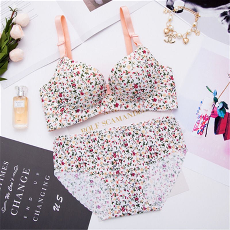 Double Padded Flower Design Bra & Underwear Set — view 3