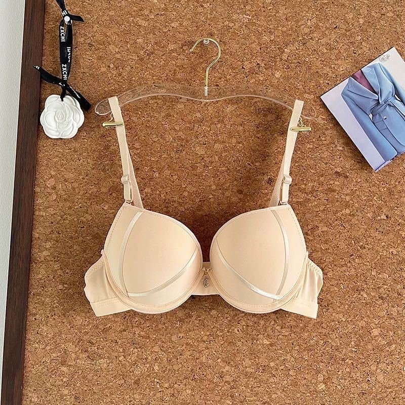 Double Padded Very Elegant Lining Pushup Bra — view 4