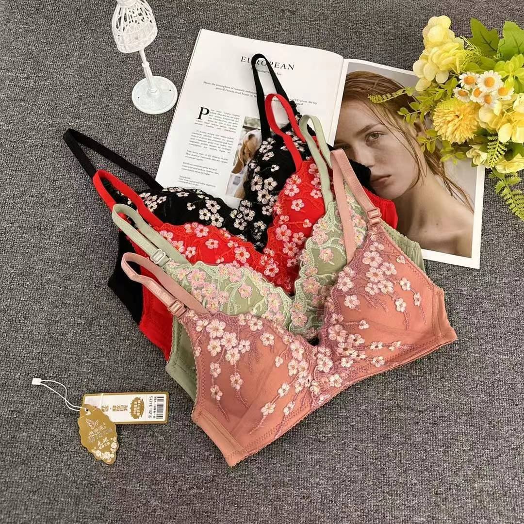 Flower Design Thin Padded Deep Cleavage Daily Wear Bra ( Only Bra ) — view 2