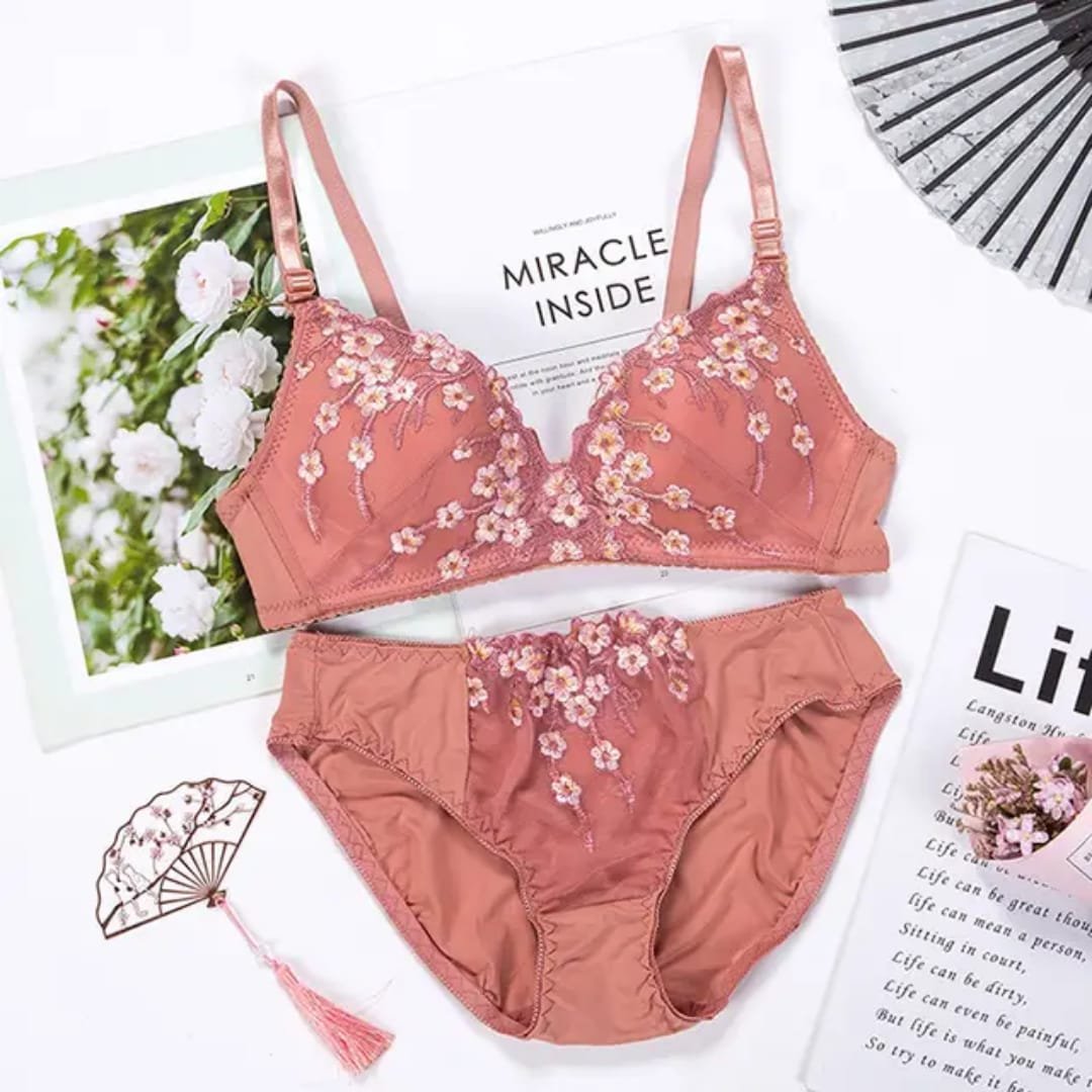 Flower Design Thin Padded Deep Cleavage Daily Wear Bra ( Only Bra ) — view 10