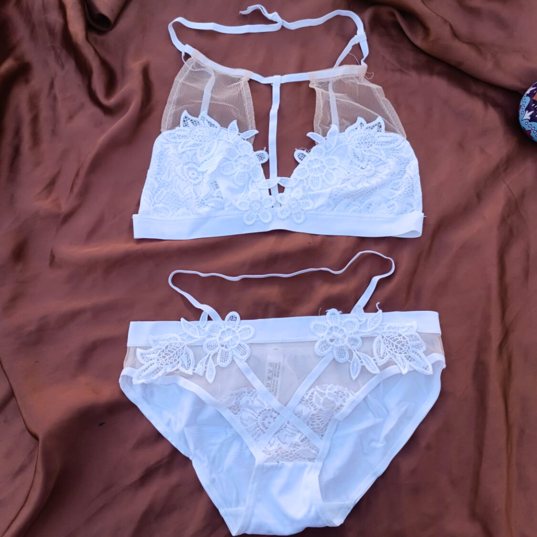 Flower Design Very Elegant  Soft Bra & Underwear Set — view 3