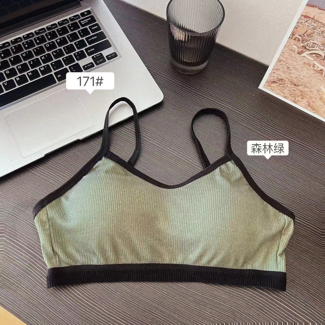 Light Padded Back Hook Freesize Bra — view 3