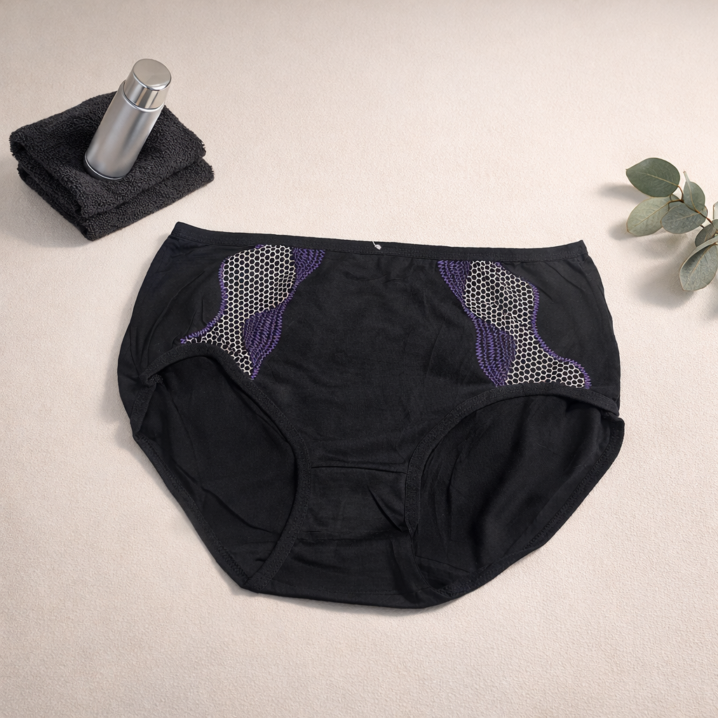 Pearls Design Type Soft Underwear — view 3