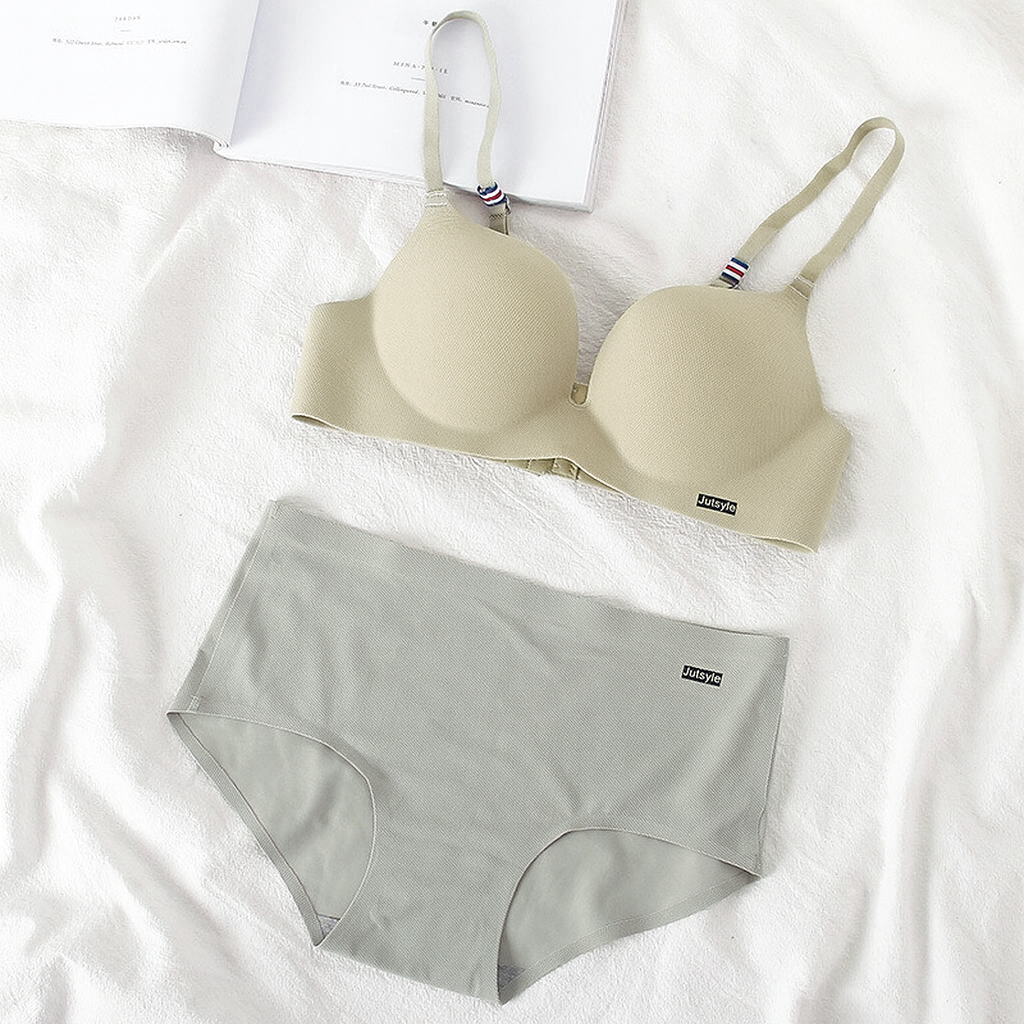 Seamless Medium Padded Bra With Matching Underwear — view 3
