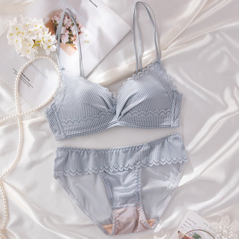 Very Soft & Smooth Lace Design Bra Set — view 2