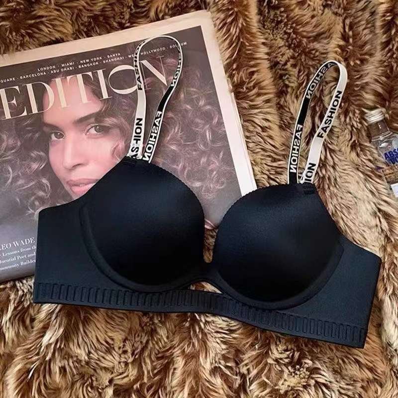 Very Soft & Smooth Medium Padded Pushup Design Bra — view 2